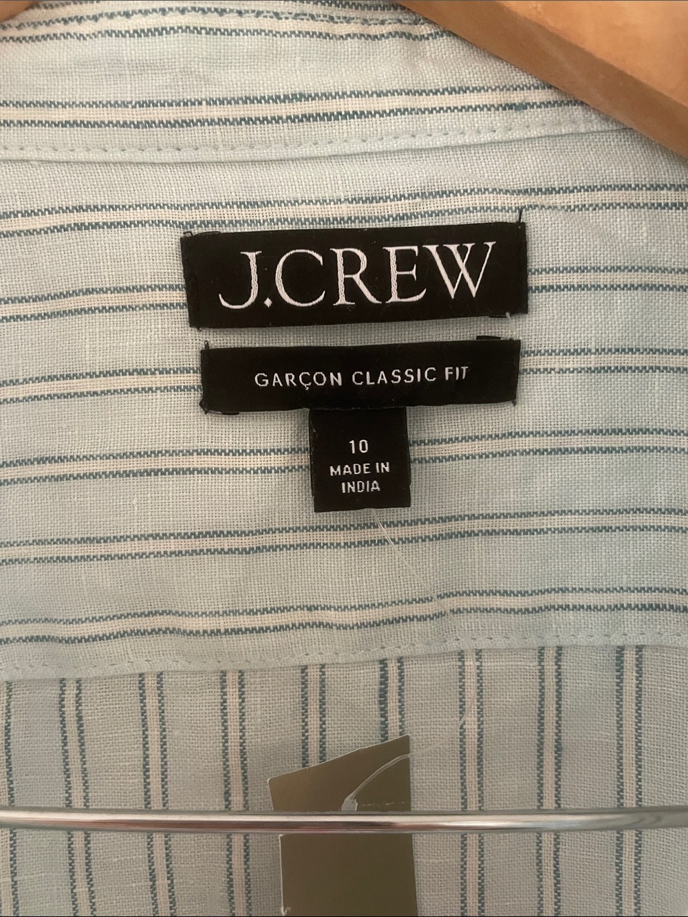 J. Crew Women's Garçon Classic Button-Up Shirt Lt Blue Striped Linen Size 10 NWT - Picture 6 of 12